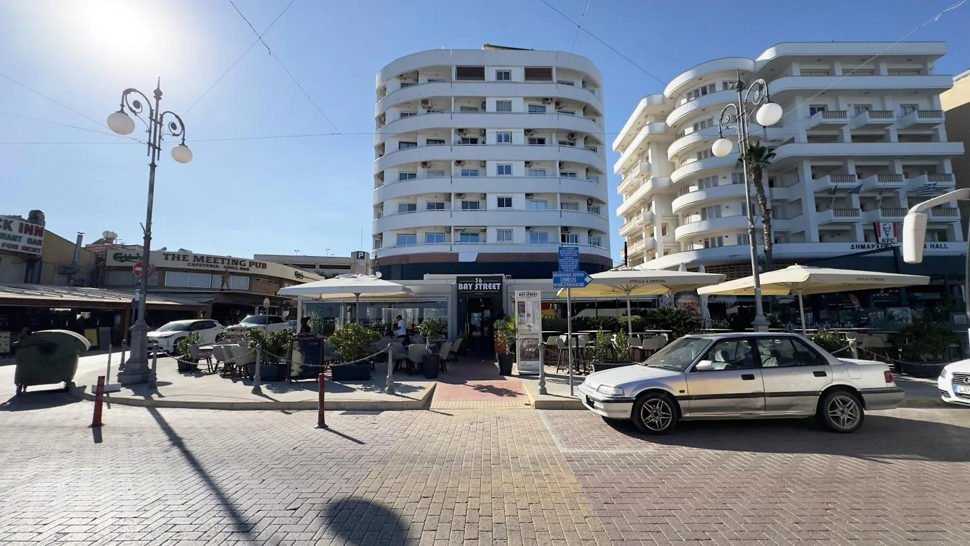 Kolonaki Seaview 1Bdr Finikoudes Apartment Larnaca